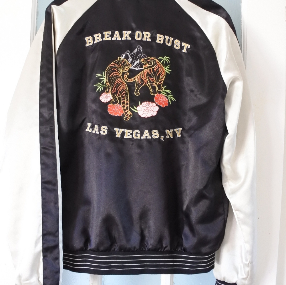 FOREVER 21 LETTERMAN STYLE JACKET